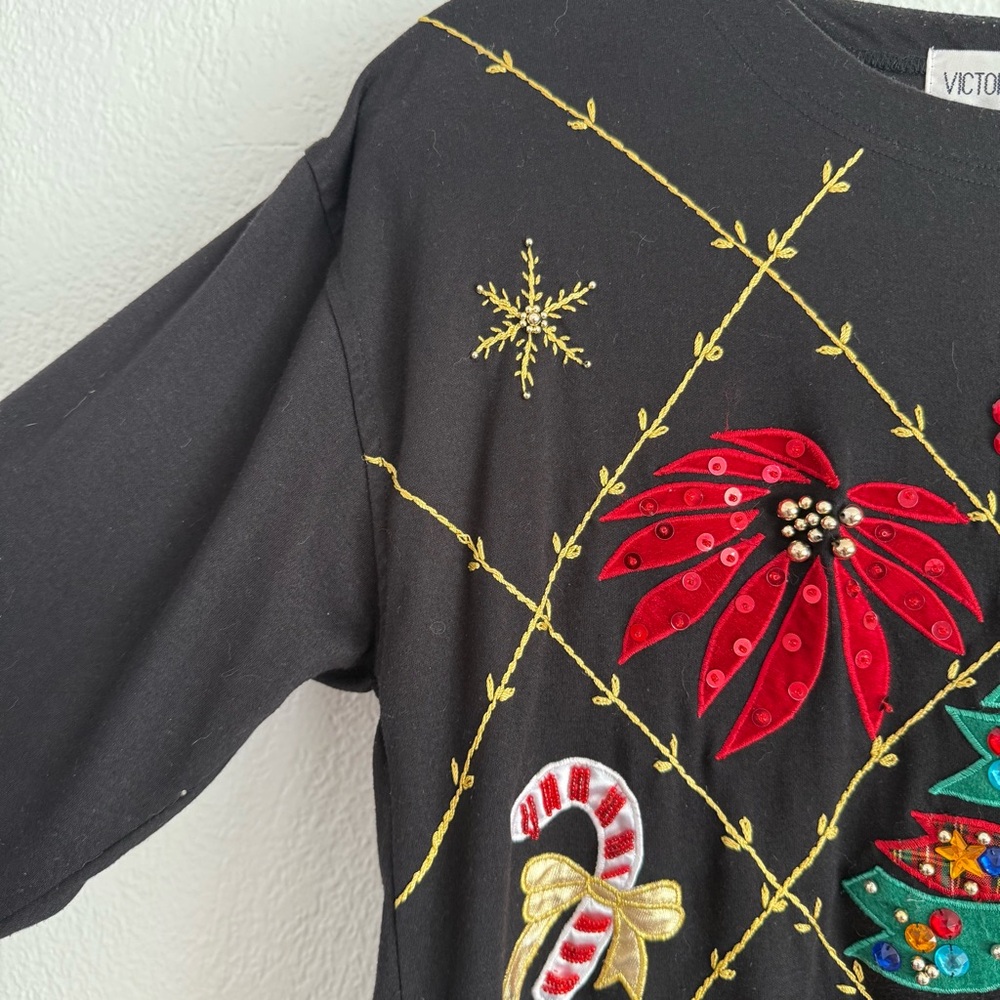 Christmas Shirt Women’s Large Black with Embroidery Festive Holiday Beading - Picture 7 of 7